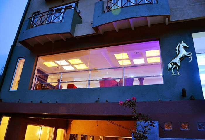 Stamford Star Hotel Νουβάρα Ελίγια Εξωτερικό φωτογραφία